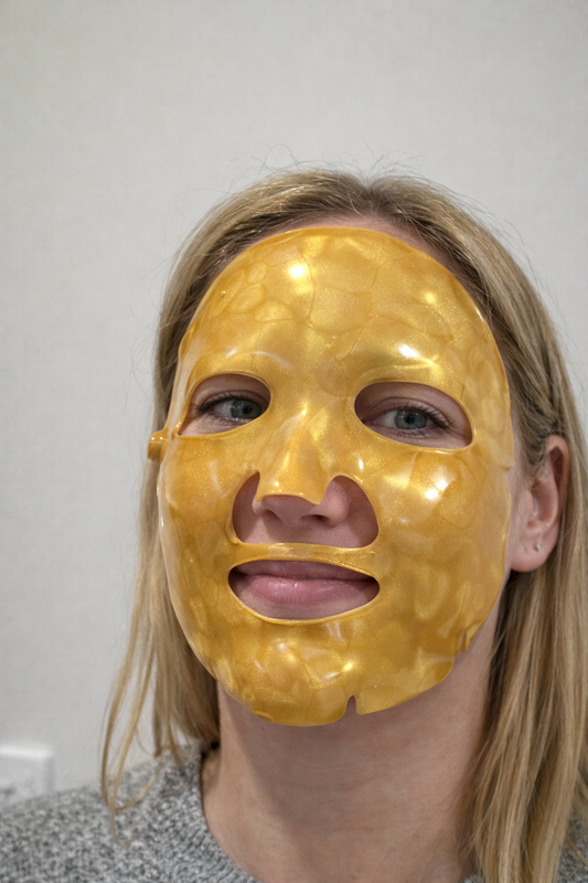 4x Gold Face Mask